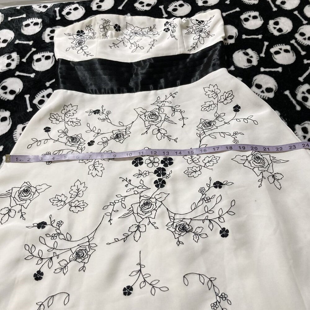 JESSICA Vintage strapless creamy white black floral embroidery dress SMALL MED - Picture 9 of 14
